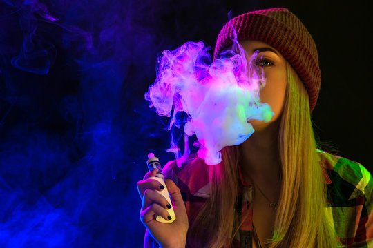 Geek Bar Vape | Explore Flavors, Features & Performance